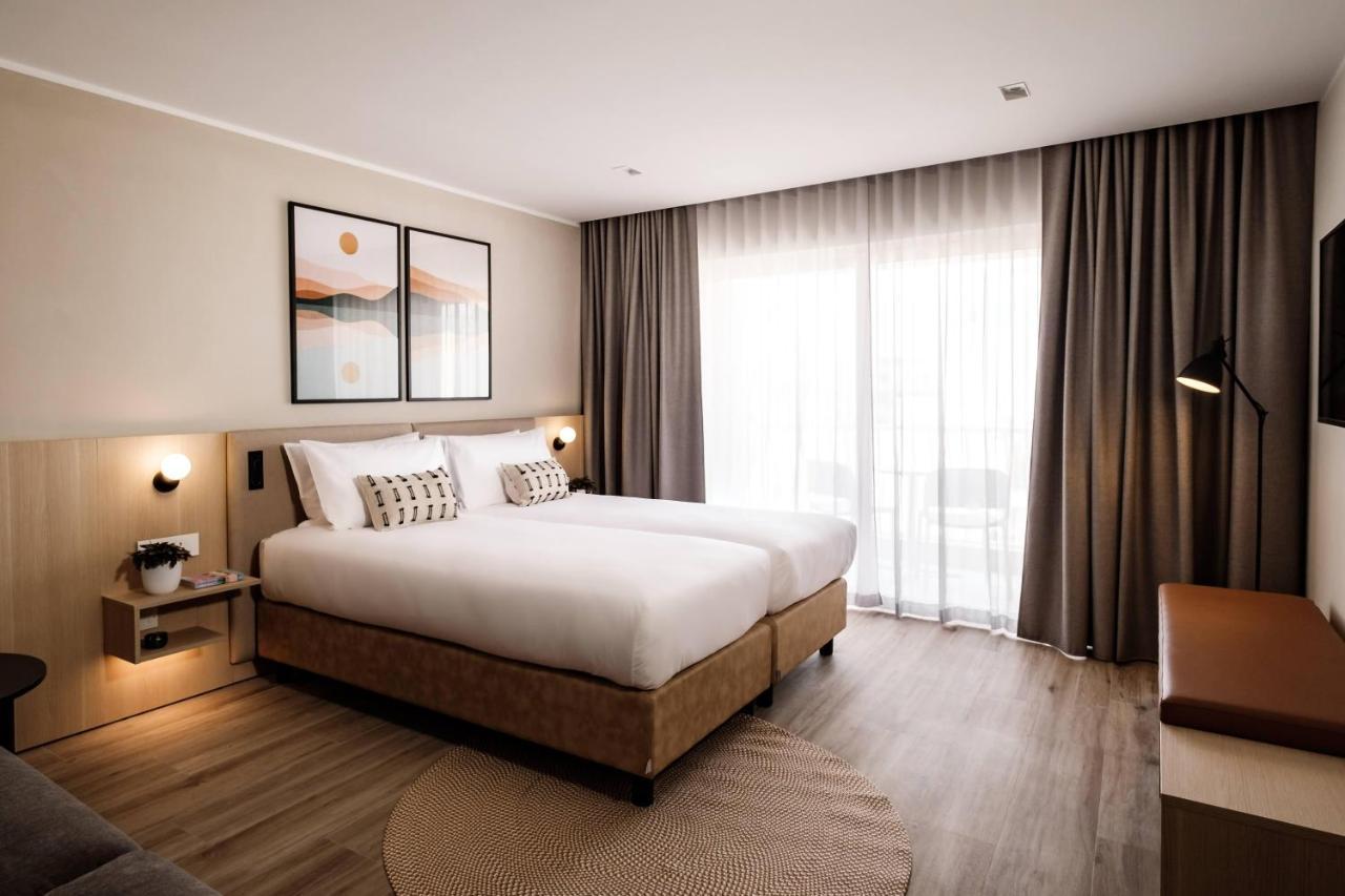 Strand Suites By Neu Collective Gzira Exteriör bild