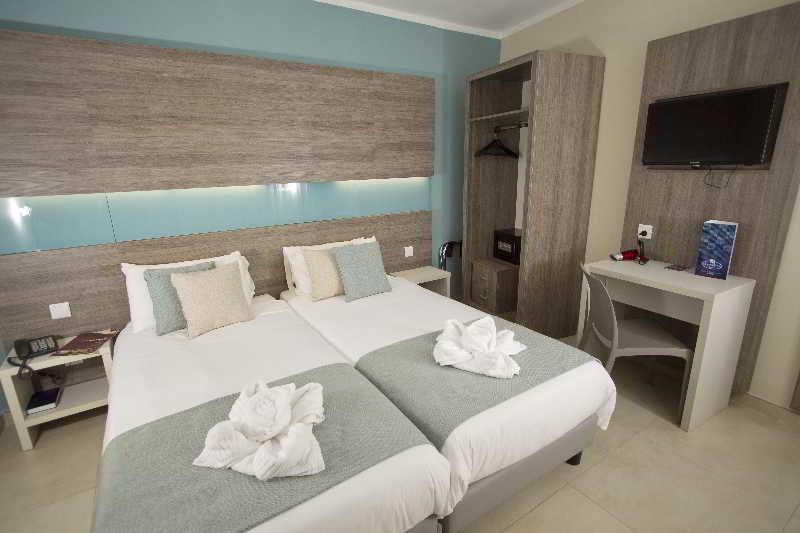 Strand Suites By Neu Collective Gzira Exteriör bild
